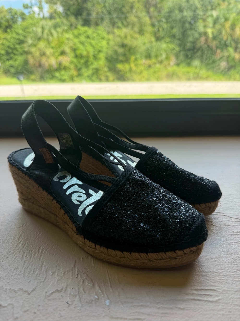 Vidoretta Wedge Espadrille Slingback Flats in Black Sequins Size 38/US 7